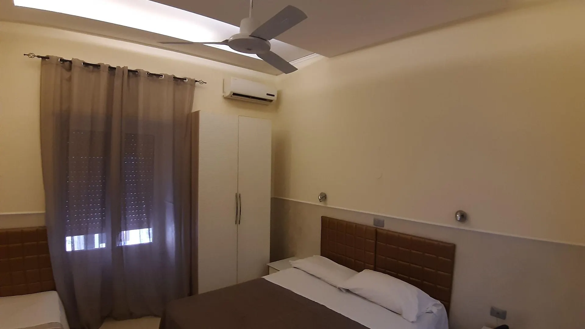 ***  Hotel Viola Italy